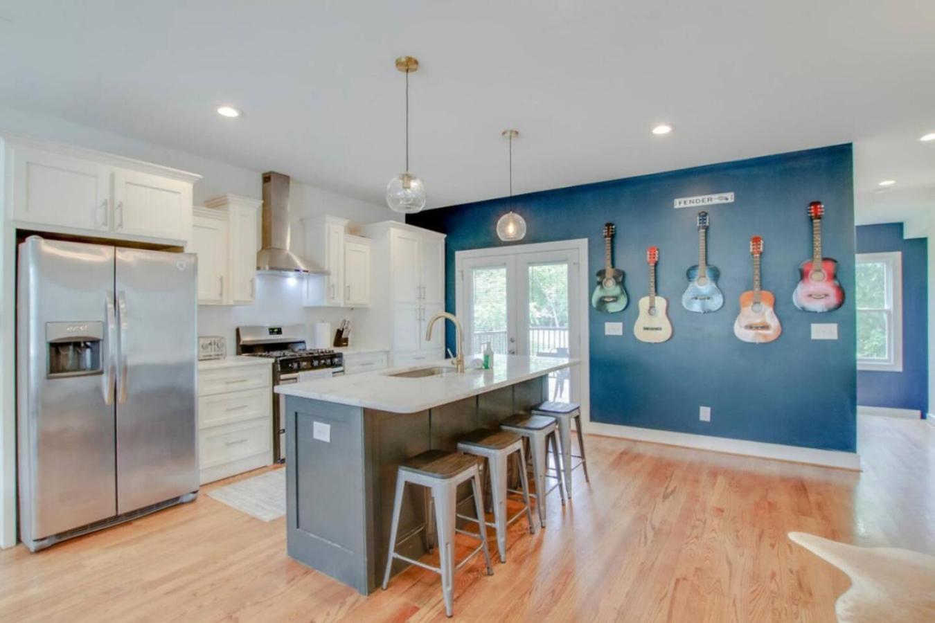 Howdy House New And Trendy With Rooftop Deck Nashville Bagian luar foto