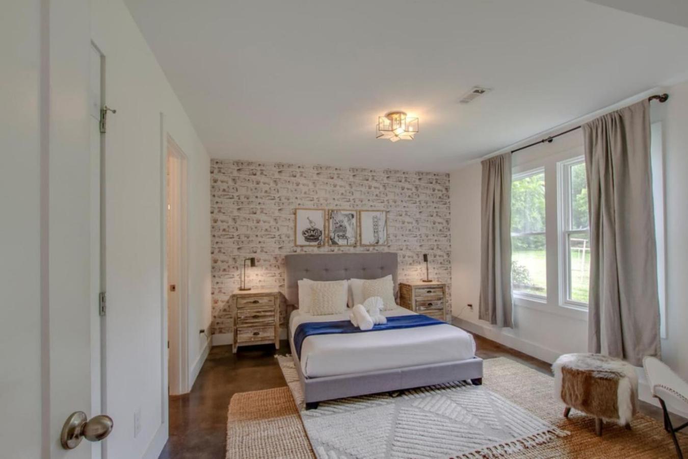 Howdy House New And Trendy With Rooftop Deck Nashville Bagian luar foto